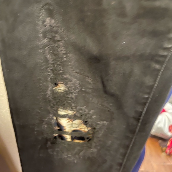 New Judy Black Skinny Fit Distressed with animal print patches Jeans Size 5/27 - Picture 4 of 5